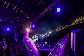 Concert
