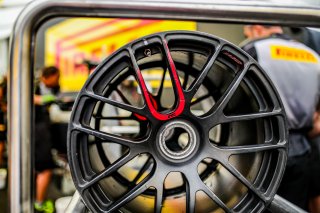 Paddock, Pirelli
