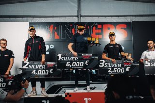 Esports, Podium
 | SRO / TWENTY-ONE CREATION - Jules Benichou