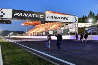 Pitwalk
