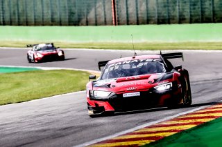#26 Sainteloc Junior Team Audi R8 LMS evo II GT3 Silver Cup, Test Session 1
