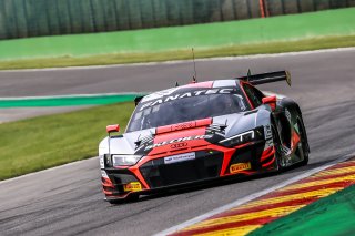 #32 Team WRT Audi R8 LMS evo II GT3 Pro, Test Session 1
