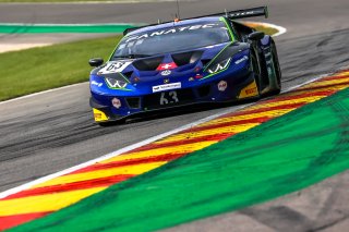 #63 Emil Frey Racing Lamborghini Huracan GT3 Evo Pro, Test Session 1
