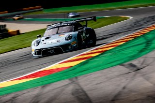 #100 Toksport WRT Porsche 911 GT3-R (991.II) Pro Cup, Test Session 1
