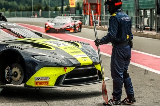 Pitlane
