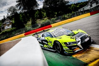 #46 Team WRT Audi R8 LMS evo II GT3 Pro, Test Session 2
