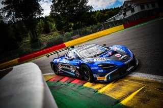 #188 Garage 59 McLaren 720 S GT3 Pro-Am Cup, Test Session 2
