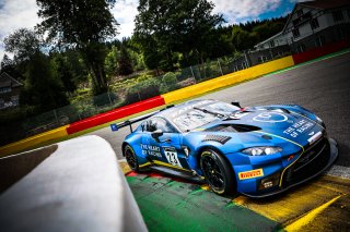 #23 Heart of Racing with TF Sport Aston Martin Vantage AMR GT3 Pro, Test Session 2
