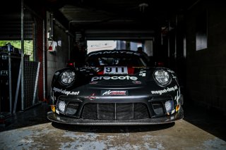 #911 Heberth Motorsport Porsche 911 GT3-R (991.II) Gold Cup, Test Session 1
