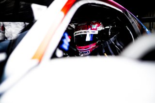 #4 Haupt Racing Team Mercedes-AMG GT3 Silver Cup, Pitlane, Test Session 1
