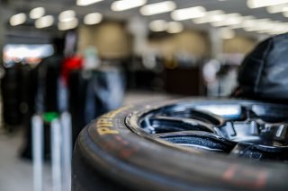 Pitlane, Test Session 1
