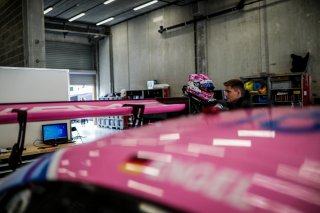 #5 Haupt Racing Team Mercedes-AMG GT3 Gold Cup, Pitlane, Test Session 1
