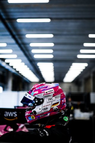 #5 Haupt Racing Team Mercedes-AMG GT3 Gold Cup, Pitlane, Test Session 1
