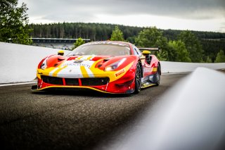 #21 AF Corse Ferrari 488 GT3 Gold Cup, Pitlane, Test Session 1
