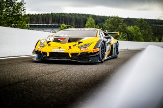 #27 Leipert Motorsport Lamborghini Huracan GT3 Evo Silver Cup, Pitlane, Test Session 1
