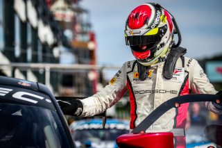 #911 Heberth Motorsport Porsche 911 GT3-R (991.II) Gold Cup, Test Session 1
