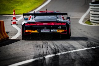 #26 Sainteloc Junior Team Audi R8 LMS evo II GT3 Silver Cup, Test Session 1
