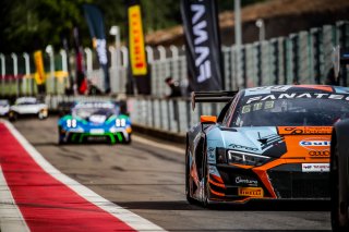 #30 Team WRT Audi R8 LMS evo II GT3 Silver Cup, Test Session 1
