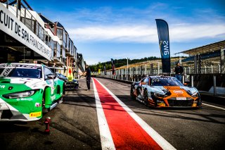 #30 Team WRT Audi R8 LMS evo II GT3 - Thomas NEUBAUER Benjamin GOETHE Jean-Baptiste SIMMENAUER Audi R8 LMS evo II GT3 Silver Cup, Test Session 3
