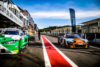 #30 Team WRT Audi R8 LMS evo II GT3 - Thomas NEUBAUER Benjamin GOETHE Jean-Baptiste SIMMENAUER Audi R8 LMS evo II GT3 Silver Cup, Test Session 3
 | SRO / TWENTY-ONE CREATION - Jules Benichou