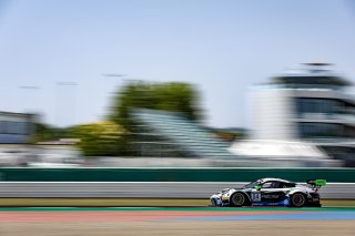 #54 Dinamic Motorsport Porsche 911 GT3-R (991.II) Adrien De Leener Christian Engelhart Pro, Free Practice
