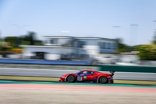 #52 AF Corse Ferrari 488 GT3 Louis Machiels Andrea Bertolini Pro-Am Cup, Free Practice
