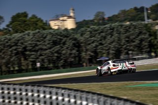 #53 AF Corse Ferrari 488 GT3 Ulysse de Pauw Pierre Alexandre Jean Silver Cup, Free Practice
