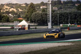 #88 AKKODIS ASP Team Mercedes-AMG GT3 Jules Gounon Jim Pla Pro, Free Practice
