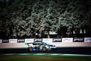 #54 Dinamic Motorsport Porsche 911 GT3-R (991.II) Adrien De Leener Christian Engelhart Pro, Free Practice
