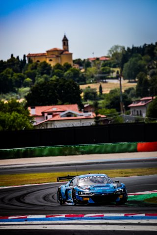 #25 Sainteloc Junior Team Audi R8 LMS evo II GT3 Aurelien Panis Patric Niederhauser Pro, Fanatec GT World Challenge, Pre Qualifying
