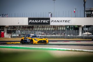 #88 AKKODIS ASP Team Mercedes-AMG GT3 Jules Gounon Jim Pla Pro, Fanatec GT World Challenge, Pre Qualifying
