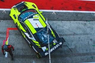 Pitlane, Qualifying 1

