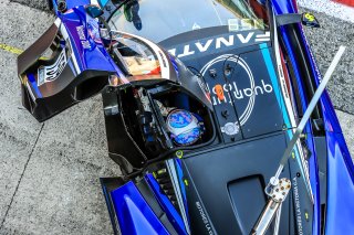Pitlane, Qualifying 1
