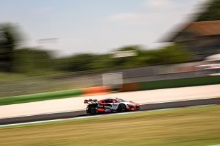 #32 Team WRT Audi R8 LMS evo II GT3 Charles Weerts Dries Vanthoor Pro, Race 1
