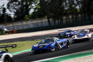#159 Garage 59 McLaren 720 S GT3 Ethan Simioni Manuel Maldonado Silver Cup, Race 1
