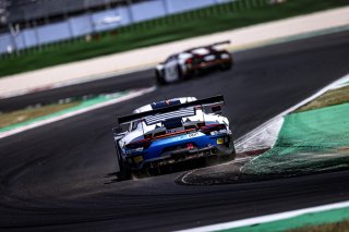 #56 Dinamic Motorsport Porsche 911 GT3-R (991.II) Giorgio Roda Klaus Bachler Pro, Race 1
