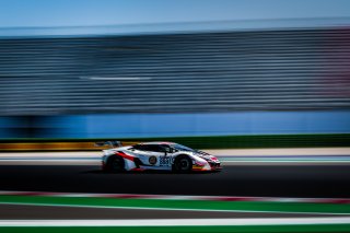 #888 LP Racing S.R.L. Lamborghini Huracan GT3 Evo Mattia Di Giusto Jonathan Cecotto Silver Cup, Fanatec GT World Challenge, Race 1
