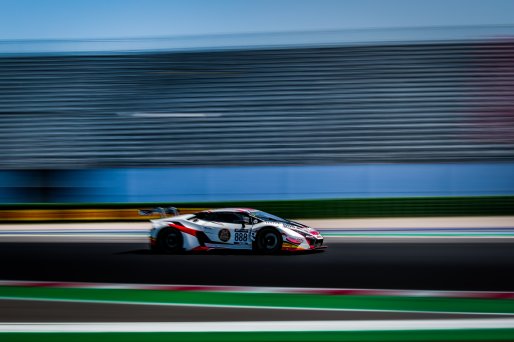 #888 LP Racing S.R.L. Lamborghini Huracan GT3 Evo Mattia Di Giusto Jonathan Cecotto Silver Cup, Fanatec GT World Challenge, Race 1
 | SRO / TWENTY-ONE CREATION - Jules Benichou