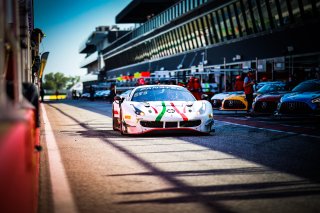 #53 AF Corse Ferrari 488 GT3 Ulysse de Pauw Pierre Alexandre Jean Silver Cup, Pitlane, Qualifying 2
