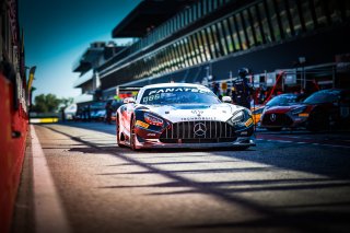 #86 AKKODIS ASP Team Mercedes-AMG GT3 Igor Walilko Petru Umbrarescu Silver Cup, Pitlane, Qualifying 2
