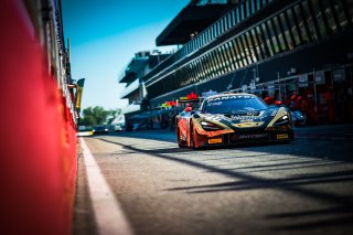 #112 JP Motorsport McLaren 720 S GT3 Dennis Lind Vincent Abril Pro, Pitlane, Qualifying 2
