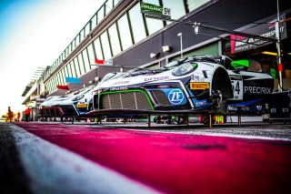 #54 Dinamic Motorsport Porsche 911 GT3-R (991.II) Adrien De Leener Christian Engelhart Pro, Fanatec GT World Challenge, Qualifying 2
