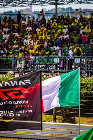 Ambiance, GridWalk, Race 2
