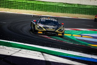#112 JP Motorsport McLaren 720 S GT3 Dennis Lind Vincent Abril Pro, Fanatec GT World Challenge, Race 2
