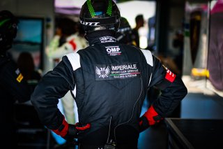 Paid Test Session, Pitlane
