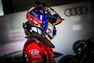 Paid Test Session, Pitlane
