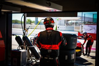 Paid Test Session, Pitlane
