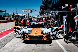 Paid Test Session, Pitlane
