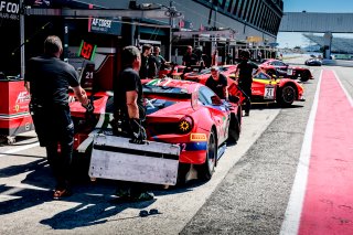 Paid Test Session, Pitlane

