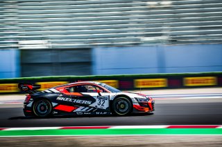 #32 Team WRT Audi R8 LMS evo II GT3 Charles Weerts Dries Vanthoor Pro, Fanatec GT World Challenge, Paid Test Session
